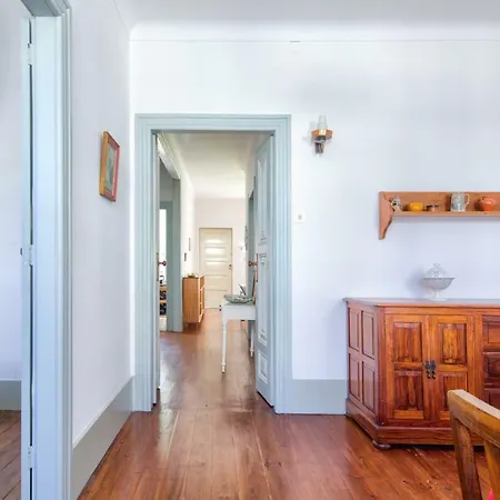 The House بيت للعطل *