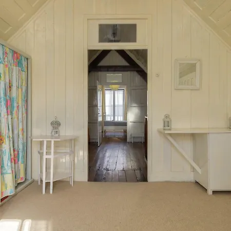 بيت للعطل The House